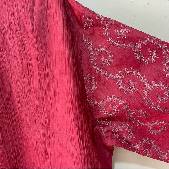 🟡Maroon Kurta for men with Fine Silver Embroidery - Picture 10 of 15